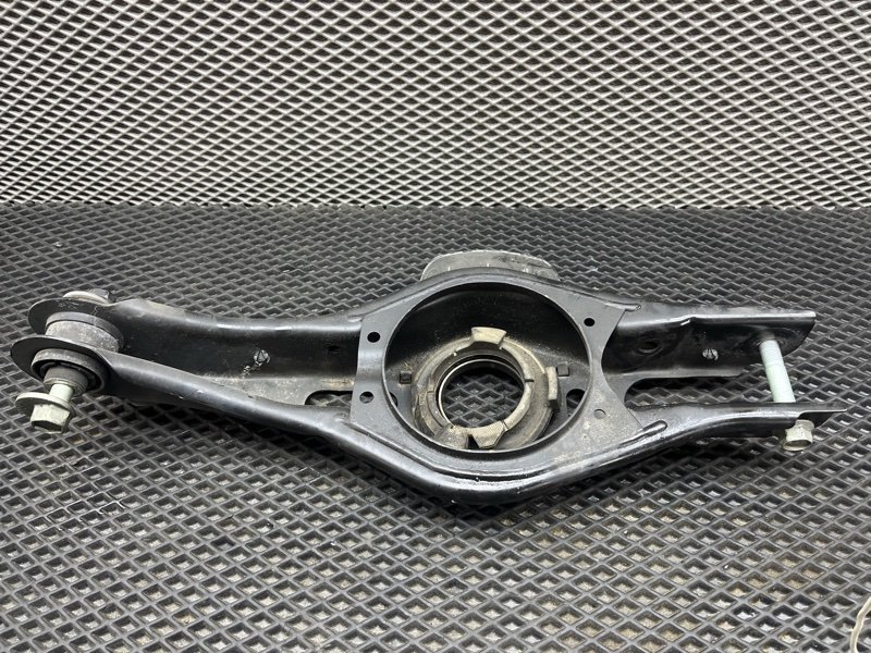 Рычаг подвески нижний, 6500 рублей, Ховрино