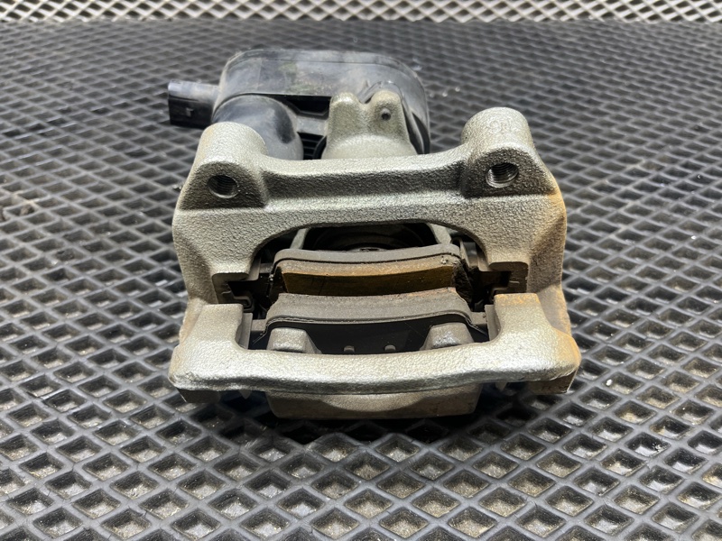 Суппорт тормозной, 15000 рублей, Ховрино