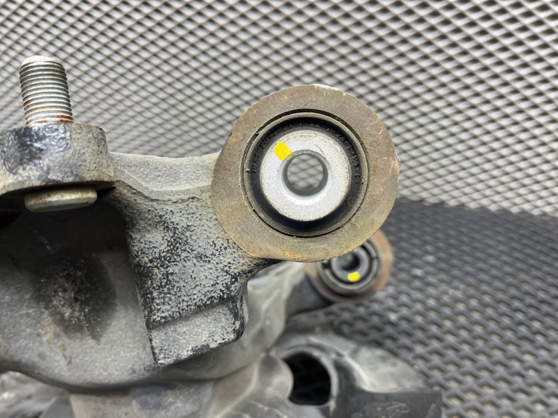 Кулак в сборе со ступицей, 14000 рублей, Ховрино