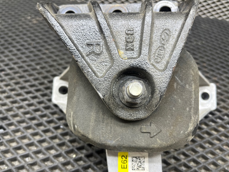 Подушка двигателя, 6000 рублей, Ховрино