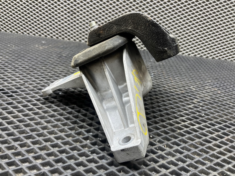 Подушка двигателя, 6000 рублей, Ховрино