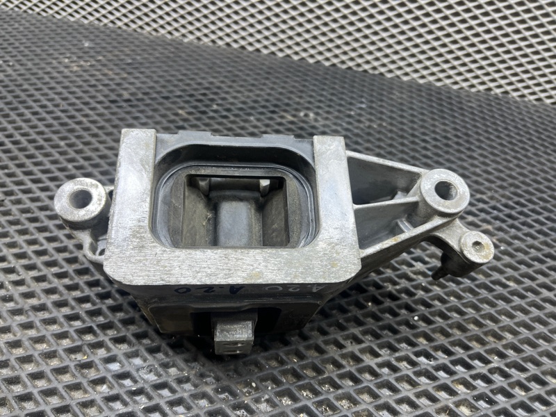 Подушка двигателя, 10000 рублей, Ховрино