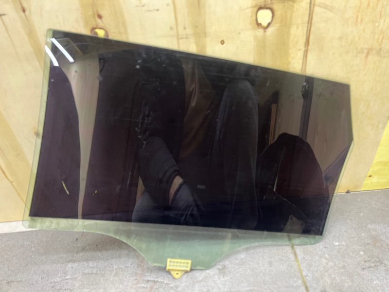 Стекло двери, 6000 рублей, Ховрино