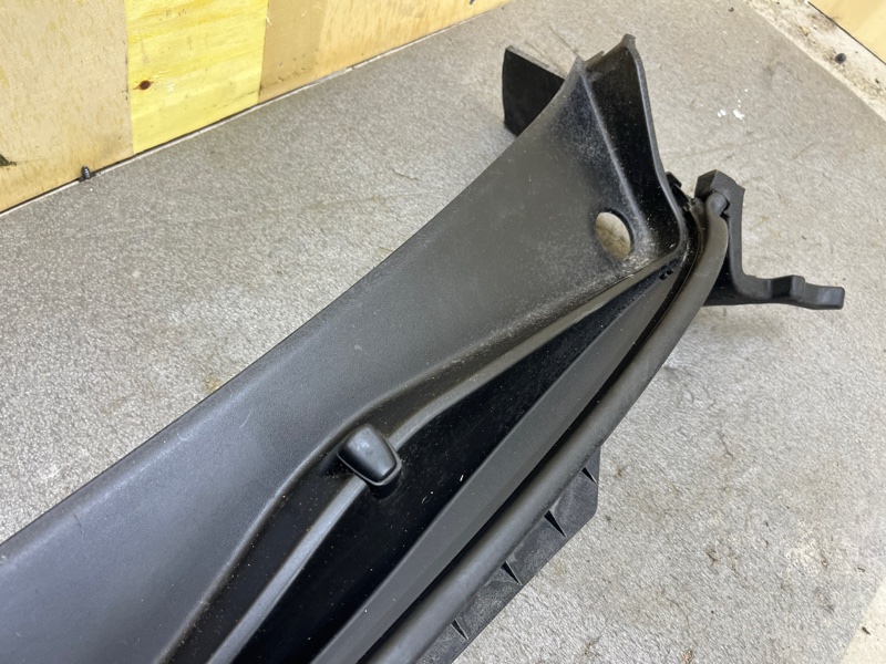 Решетка под лобовое стекло, 7000 рублей, Ховрино