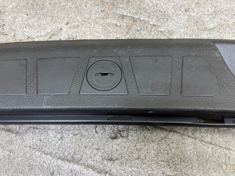 Накладка замка багажника, 2000 рублей, Ховрино