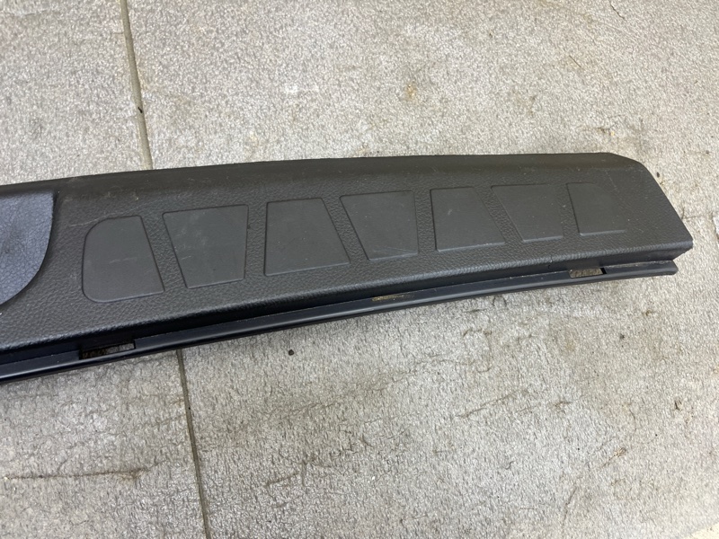 Накладка замка багажника, 2000 рублей, Ховрино