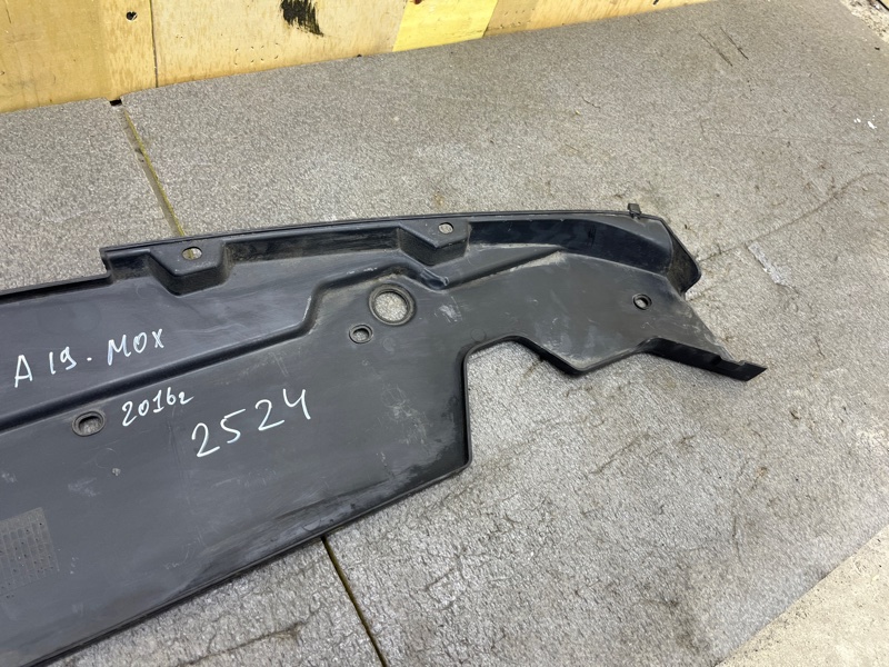 Накладка замка капота, 5000 рублей, Ховрино