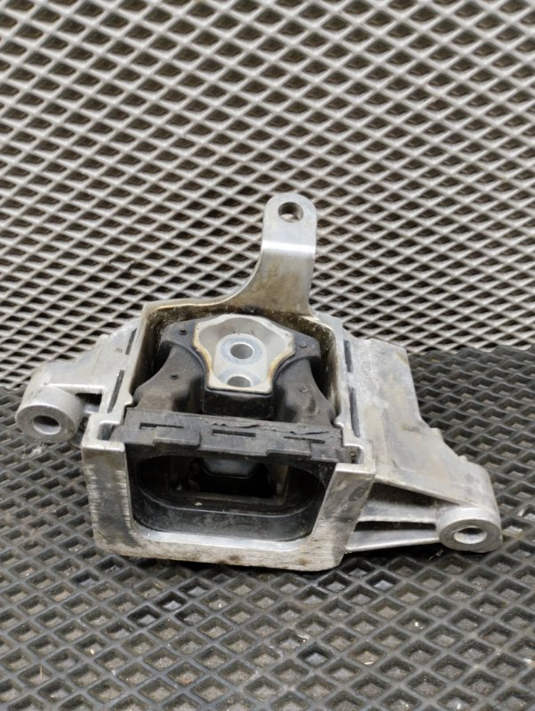 Подушка двигателя, 7000 рублей, Ховрино