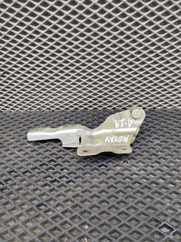 Петля капота, 2500 рублей, Ховрино