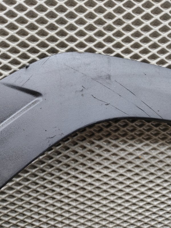 Накладка крыла, 2000 рублей, Ховрино