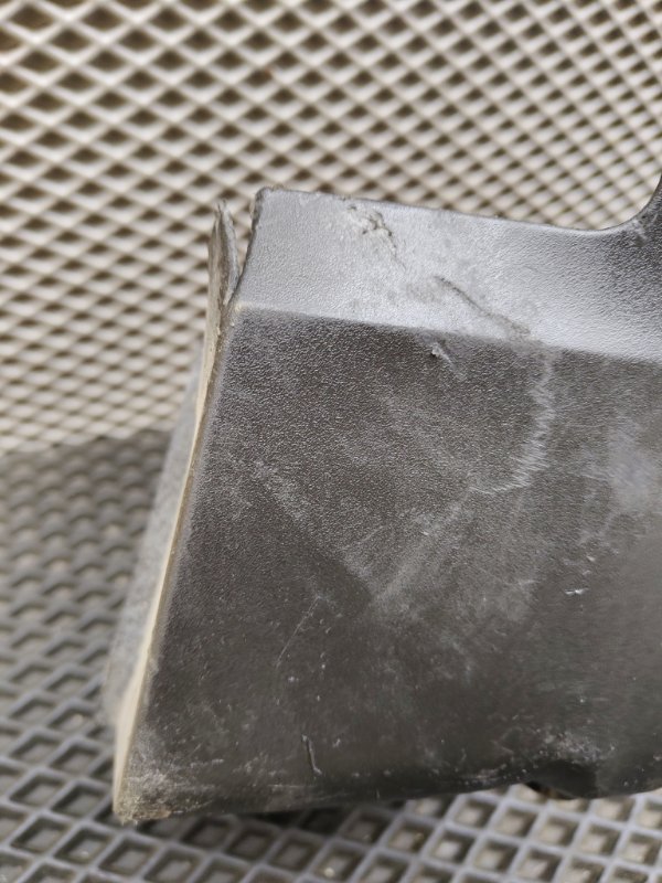 Накладка крыла, 2000 рублей, Ховрино