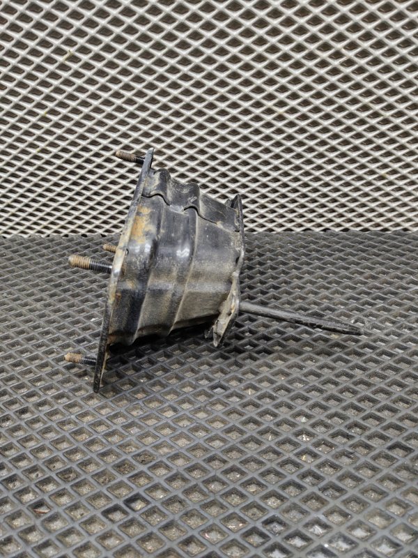 Кронштейн кузова, 4000 рублей, Ховрино