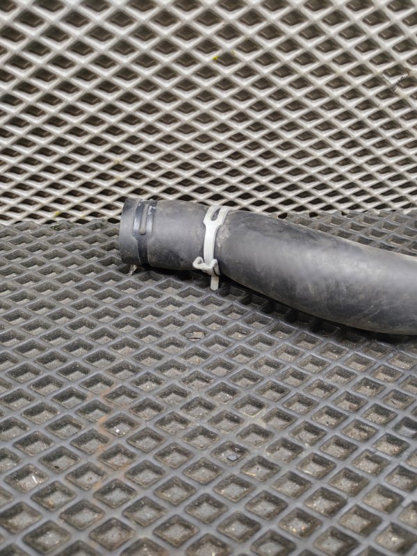 Патрубок радиатора, 1000 рублей, Ховрино