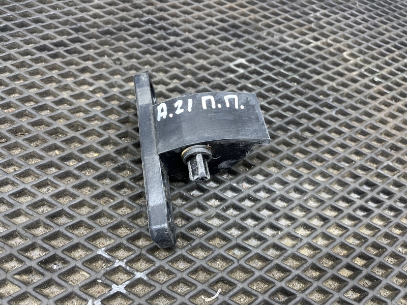 Петля двери, 3500 рублей, Ховрино