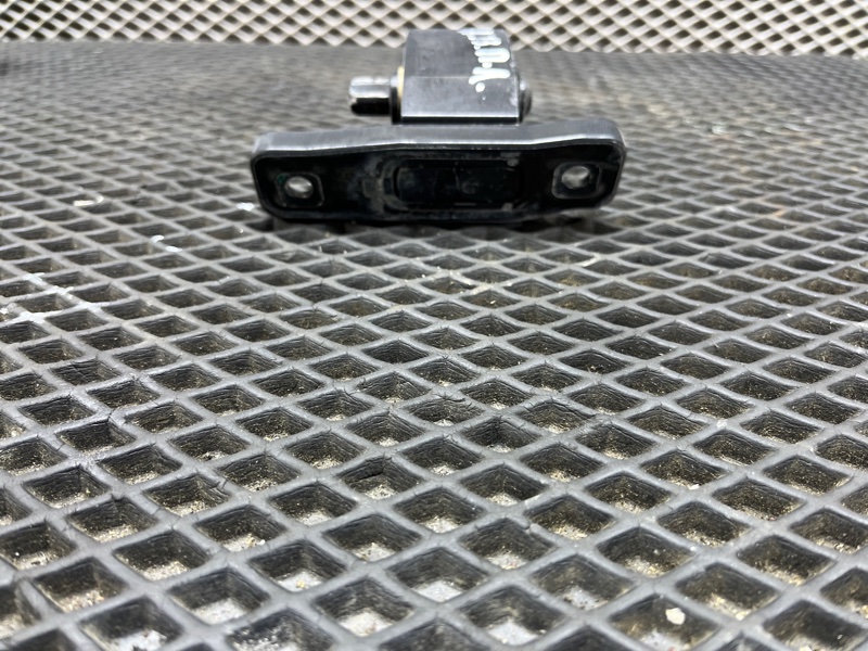 Петля двери, 9000 рублей, Ховрино