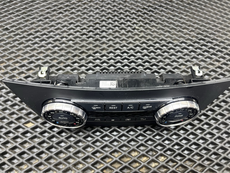 Блок управления климат-контролем, 2500 рублей, Ховрино