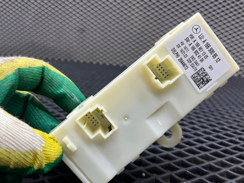 Блок управления крышкой багажника, 1500 рублей, Ховрино