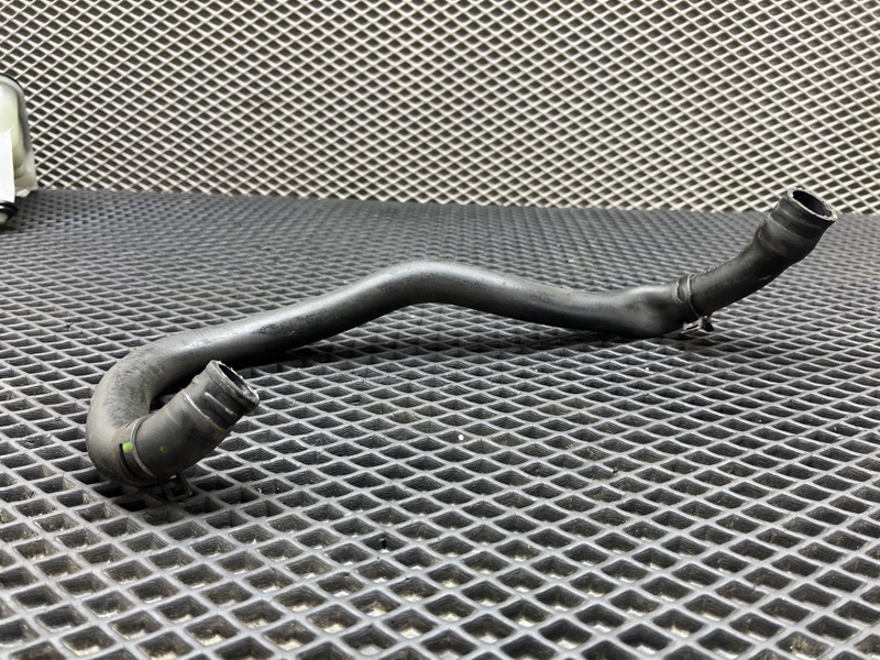 Патрубок системы охлаждения, 1000 рублей, Ховрино