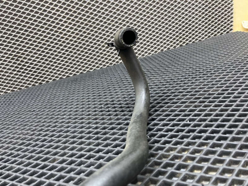 Патрубок системы охлаждения, 1000 рублей, Ховрино