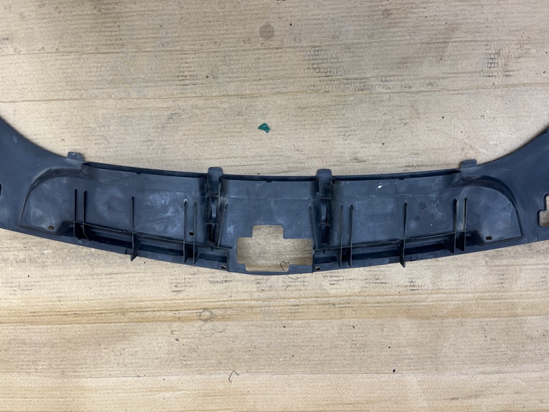 Накладка замка капота, 3000 рублей, Ховрино