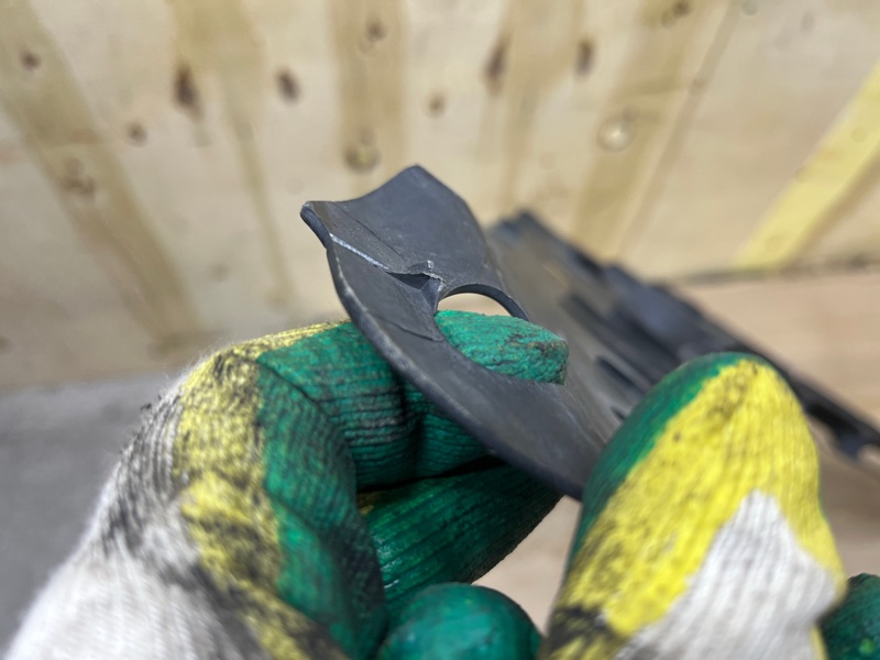 Накладка замка капота, 3000 рублей, Ховрино