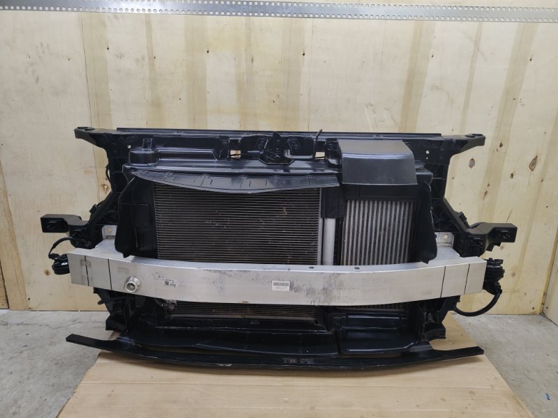 Передняя панель с радиаторами, 120000 рублей, Ховрино