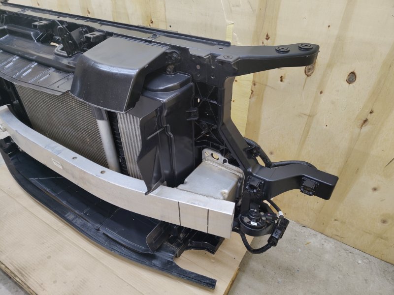 Передняя панель с радиаторами, 120000 рублей, Ховрино