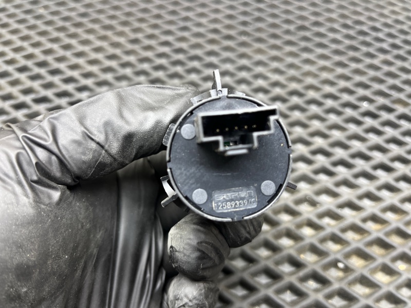 Кнопка старт-стоп, 2000 рублей, Ховрино