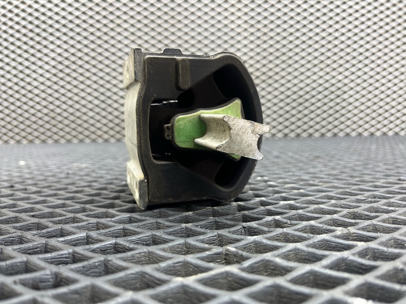 Подушка АКПП, 2000 рублей, Ховрино