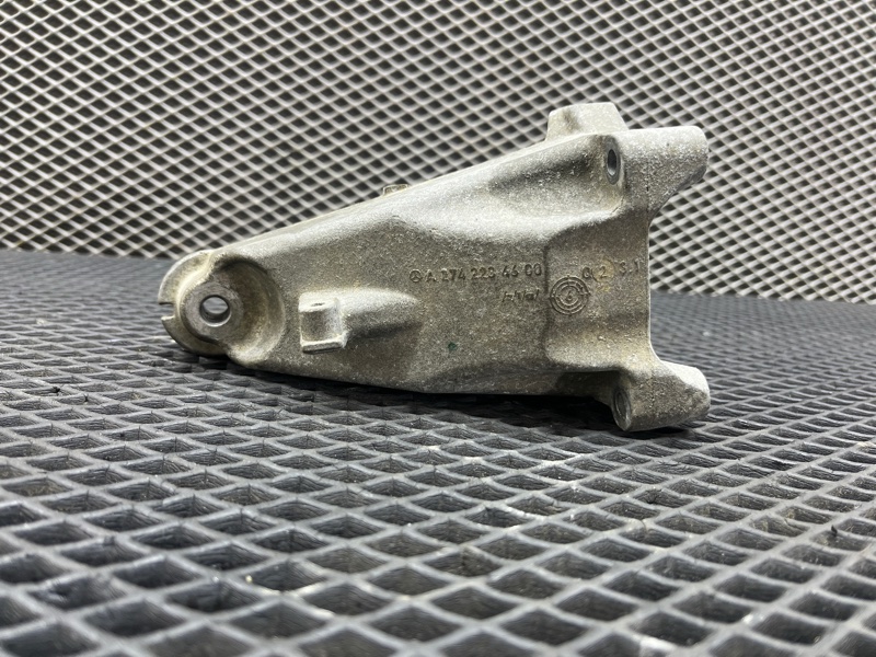 Кронштейн двигателя, 3500 рублей, Ховрино