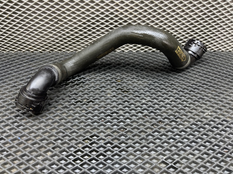 Патрубок системы охлаждения, 3000 рублей, Ховрино