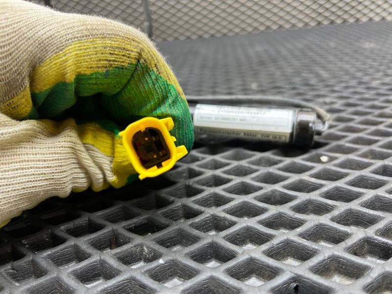 Пиропатрон капота, 3000 рублей, Ховрино