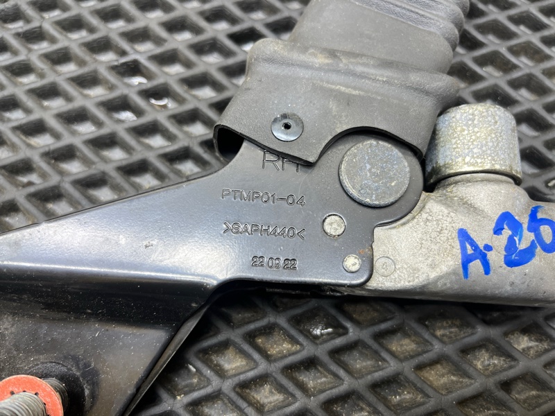 Преднатяжитель ремня безопасности, 9000 рублей, Ховрино