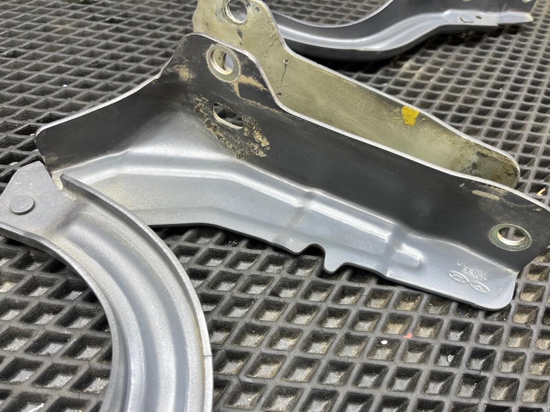 Петля капота, 6000 рублей, Ховрино