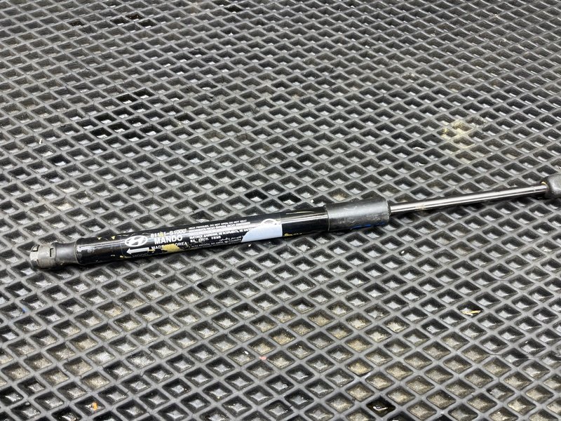 Амортизатор капота, 1000 рублей, Ховрино