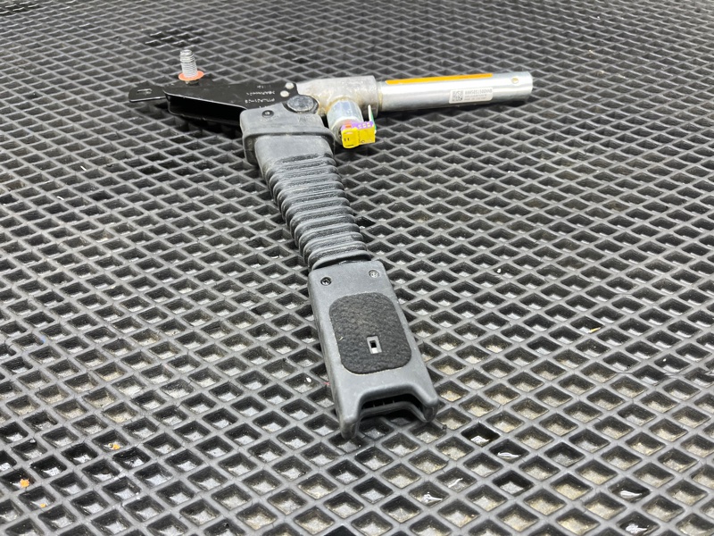 Преднатяжитель ремня безопасности, 10000 рублей, Ховрино