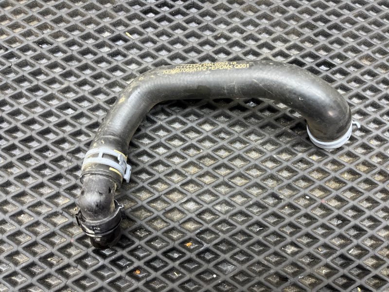 Патрубок системы охлаждения, 1000 рублей, Ховрино