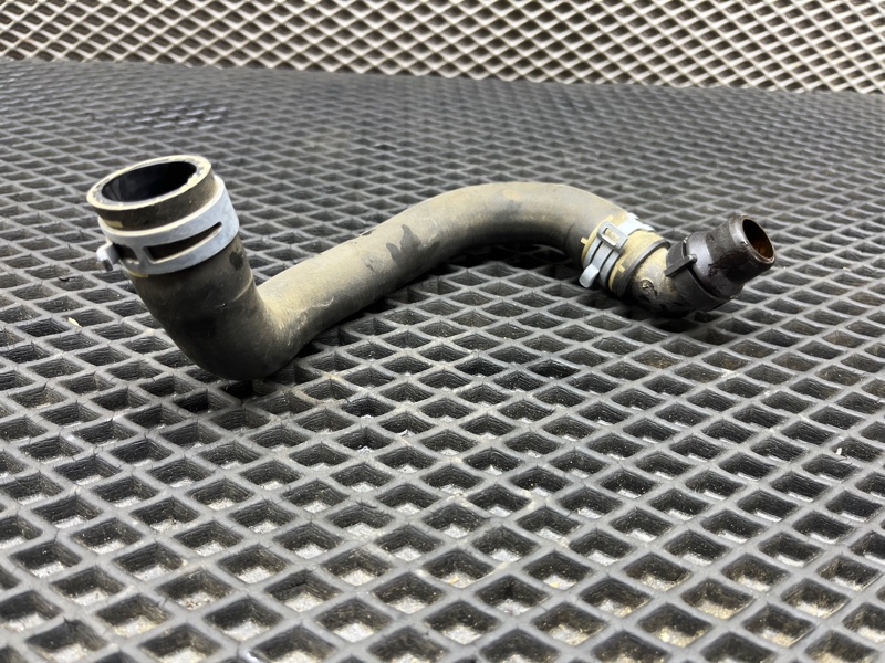 Патрубок системы охлаждения, 1000 рублей, Ховрино