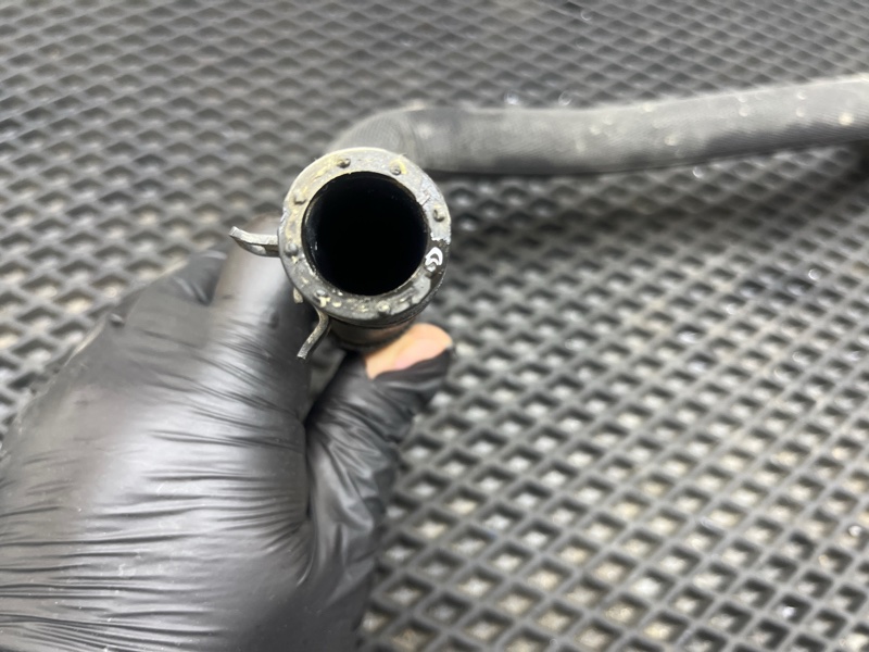 Патрубок системы охлаждения, 1000 рублей, Ховрино