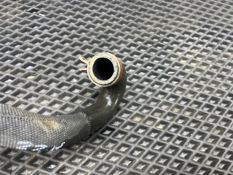 Патрубок системы охлаждения, 1000 рублей, Ховрино