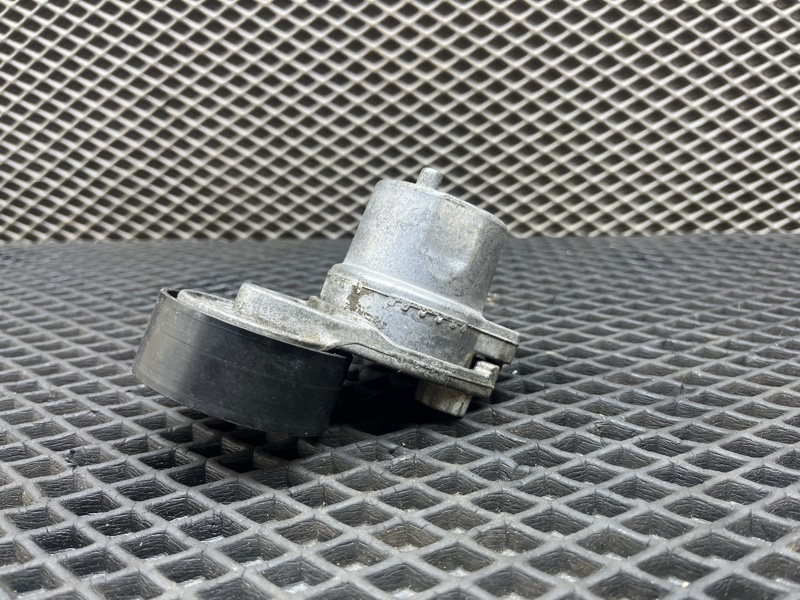 Натяжитель ремня генератора, 1500 рублей, Ховрино