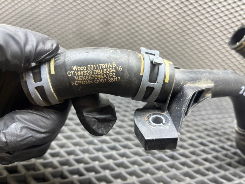 Патрубок системы охлаждения, 1500 рублей, Ховрино