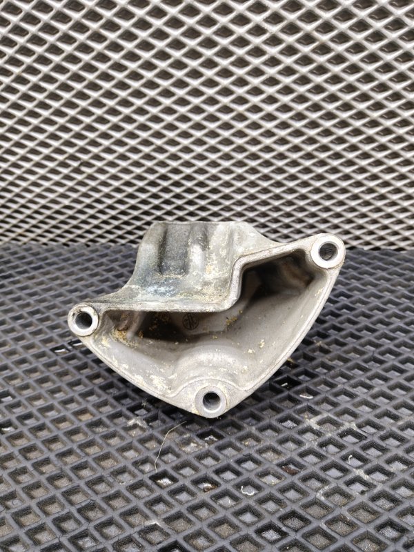 Кронштейн двигателя, 2000 рублей, Ховрино