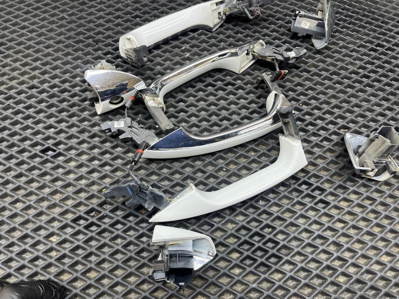 Ручка двери внешняя, 16000 рублей, Ховрино