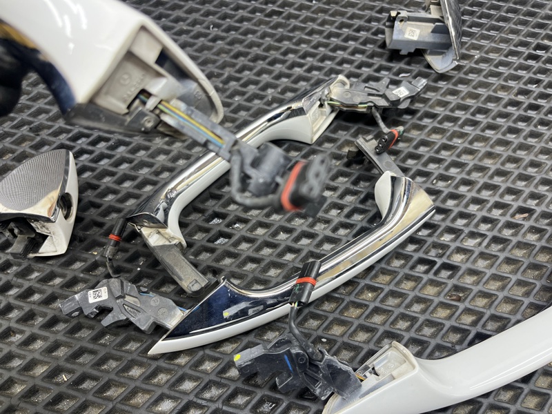 Ручка двери внешняя, 16000 рублей, Ховрино