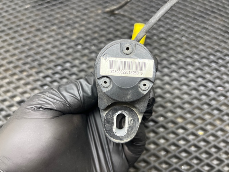 Пиропатрон петель капота, 3000 рублей, Ховрино