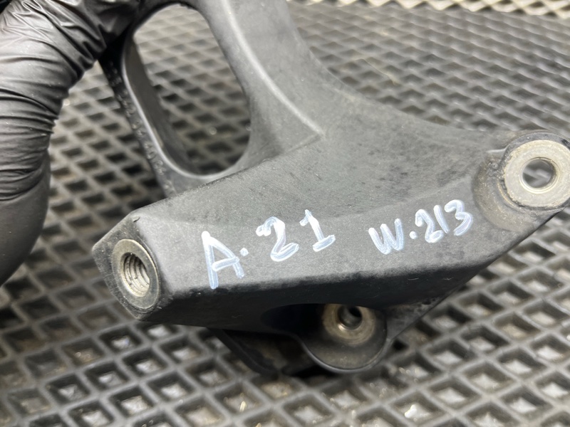 Кронштейн АКПП, 3000 рублей, Ховрино