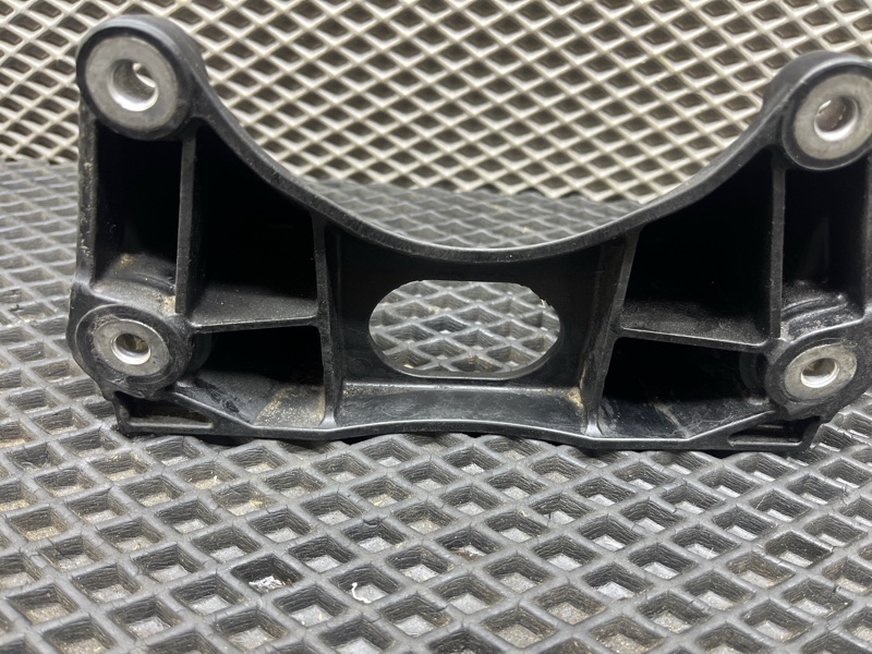 Кронштейн АКПП, 3000 рублей, Ховрино