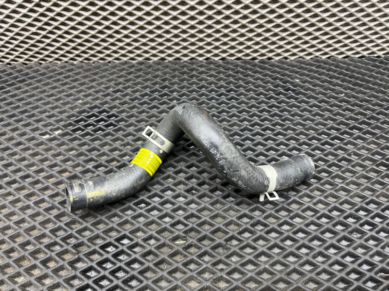 Патрубок системы охлаждения, 1000 рублей, Ховрино