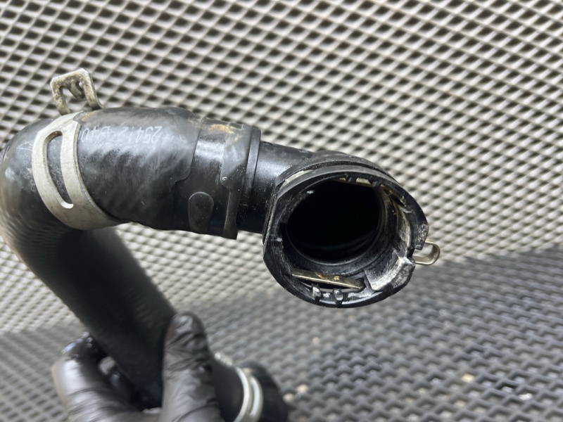 Патрубок системы охлаждения, 1500 рублей, Ховрино